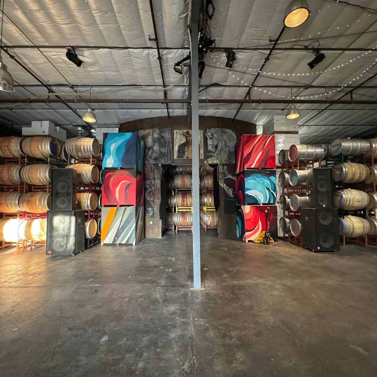 Standing Sun Wines, gallery photo 3 of 4